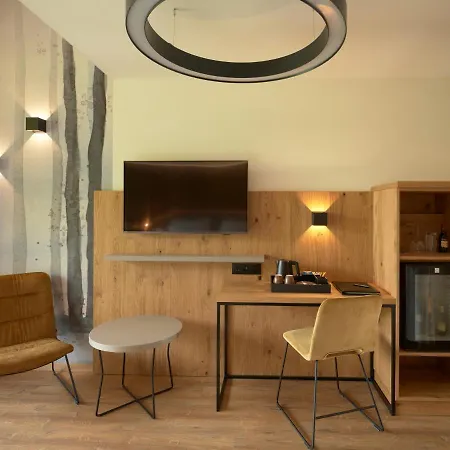 Buetgenbacher Hof 4*