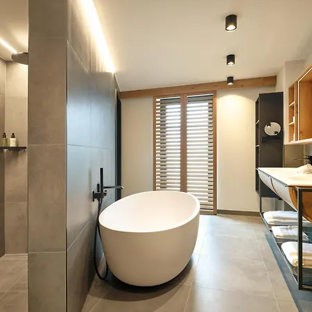 Hotel Bütgenbacher Hof 4*