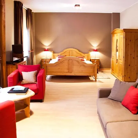 Bütgenbacher Hof 4*