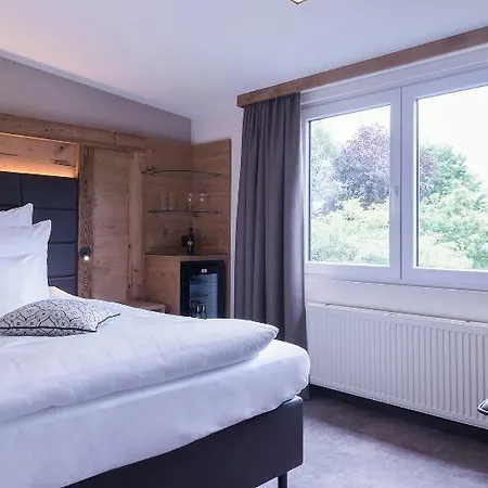 Buetgenbacher Hof 4*