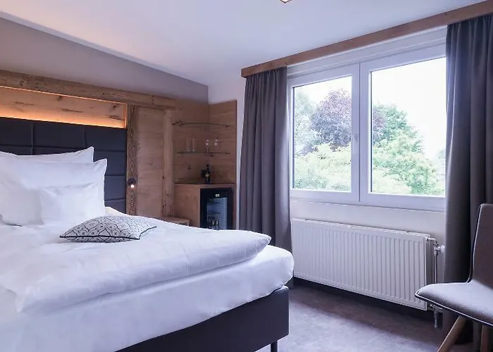 Buetgenbacher Hof 4*